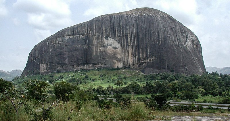 Zuma Rock – Nigeria - 10 Amazing Rock Formations on Earth