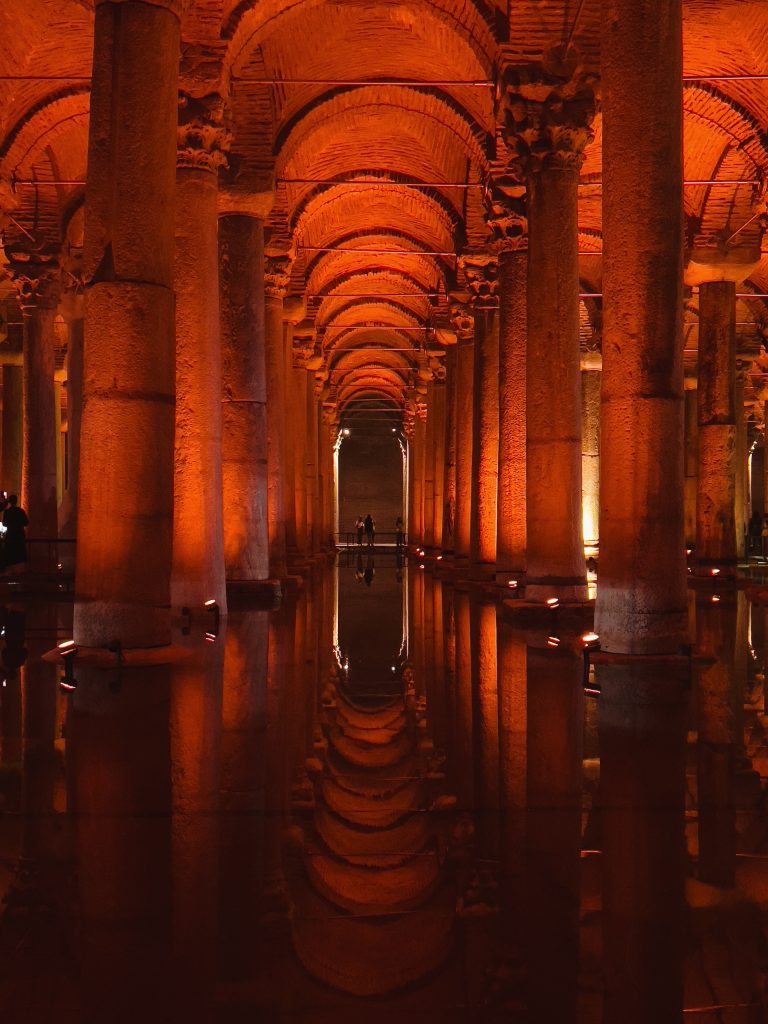 general view of the columns in the Basilica cistern