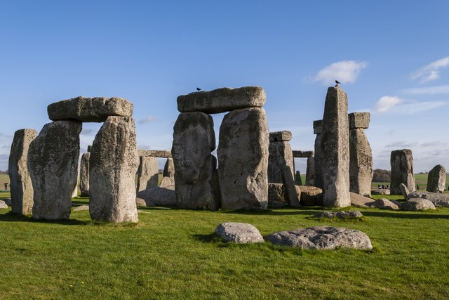 Stonehenge - Famous Archaeological Sites