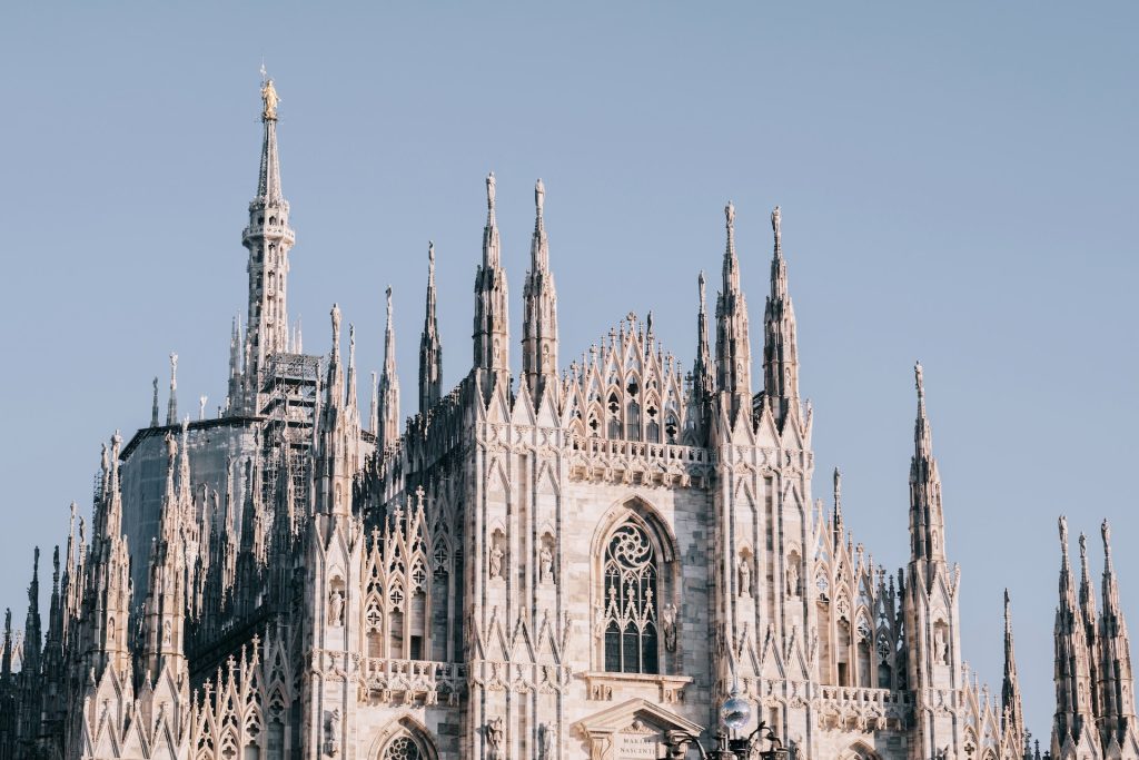 Duomo di Milano: A Magnificent Gothic Masterpiece