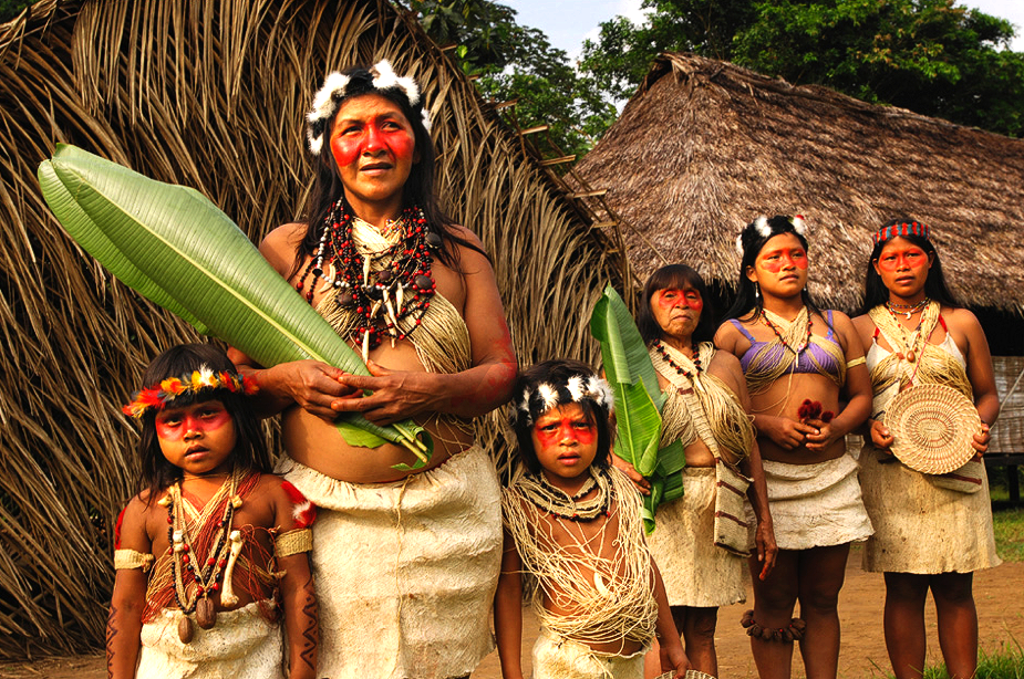 The Huaorani Tribe Woman and kids of tribe