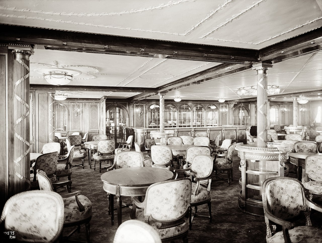 The à la carte restaurant on B Deck (pictured here on sister ship RMS Olympic), run as a concession by Italian-born chef Gaspare Gatti