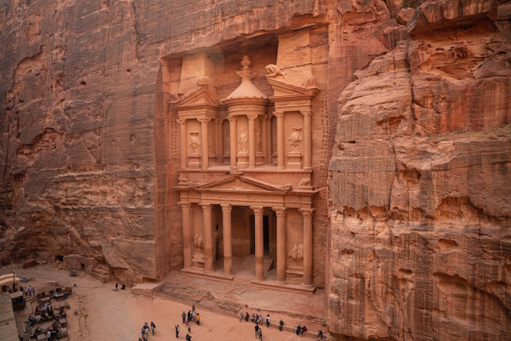 Petra: A City Carved in the Rock - Interesting Facts About Ancient Monuments
