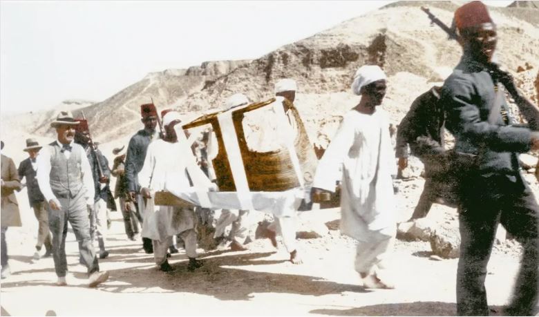Search for Tutankhamun's Tomb