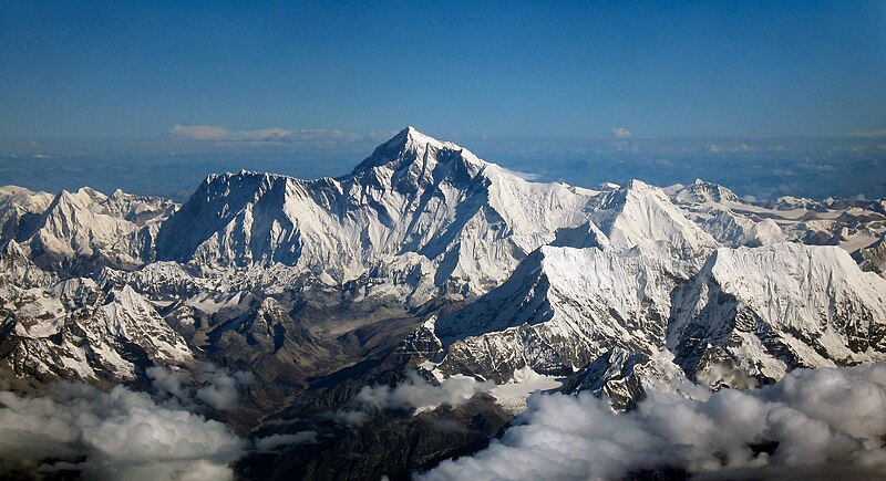 stunning view of Mount Everest