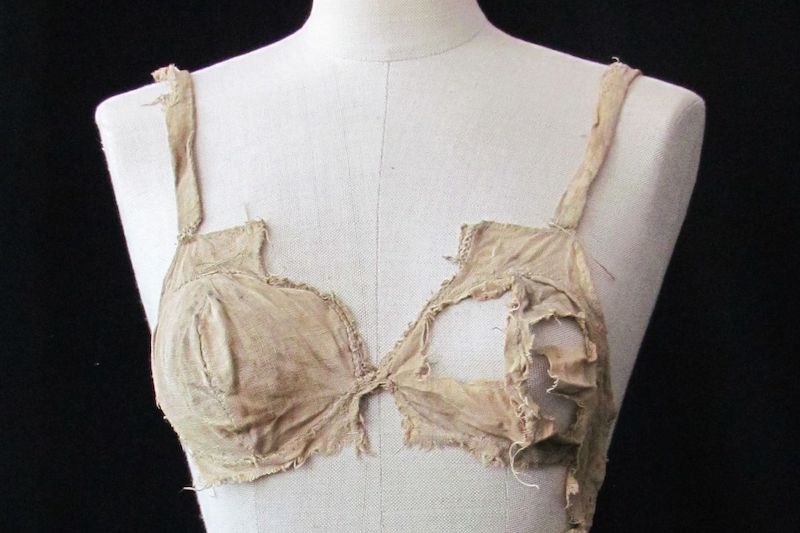 The discovery of 15th-century "bras" in Austria's Lengberg Castle in 2008 surprised clothing historians who, like the above, thought that the development of bra cups was a 19th-century innovation.