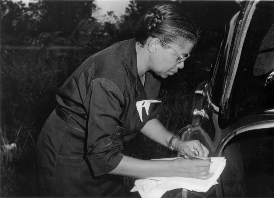 In 1932, Nurse Eunice Rivers was documented completing paperwork; subsequently, she defended her involvement in the study.